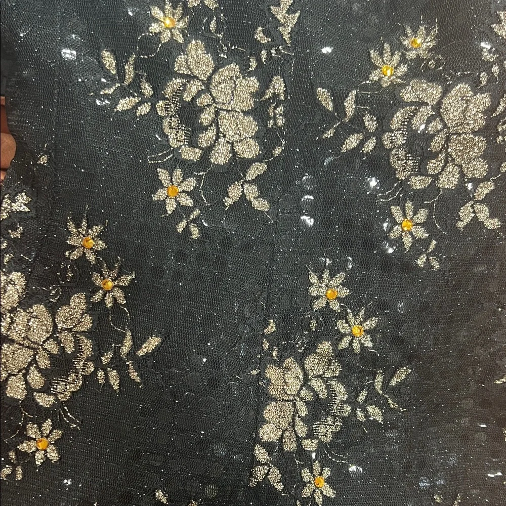 Elegant Black and Gold Floral Dress - Picture 8 of 8